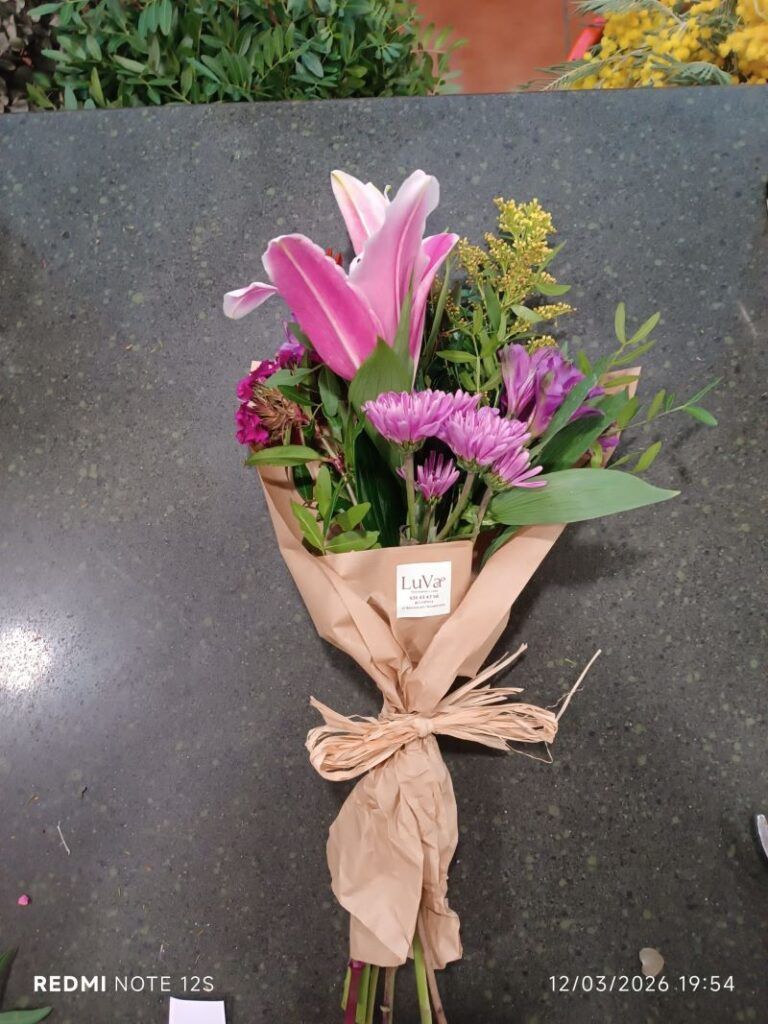 Flores frescas para regalar en Barcelona LA BARCELONETA